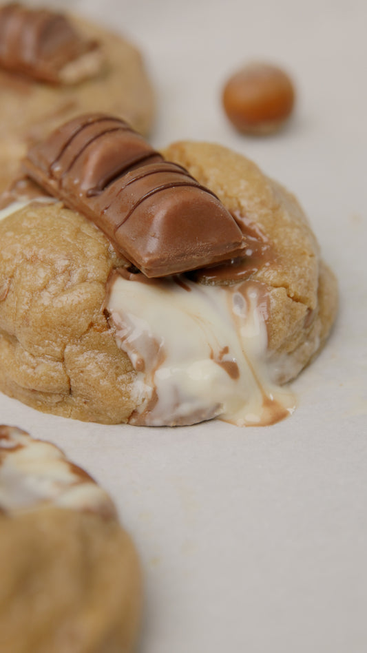 Kinder Hazelnut Cookie